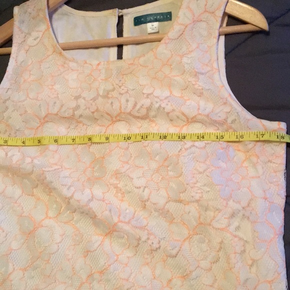 Lace overlay shell - Picture 5 of 5